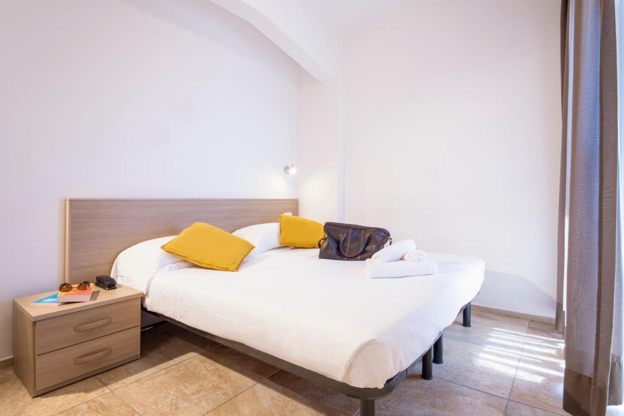 Hotel Jolly Roger Pietra Ligure Ngoại thất bức ảnh