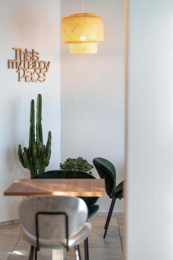 Hotel Jolly Roger Pietra Ligure Ngoại thất bức ảnh
